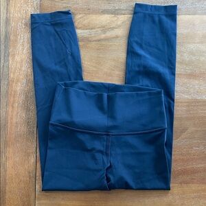 Lululemon Wunder Under Size 6 23” leggings